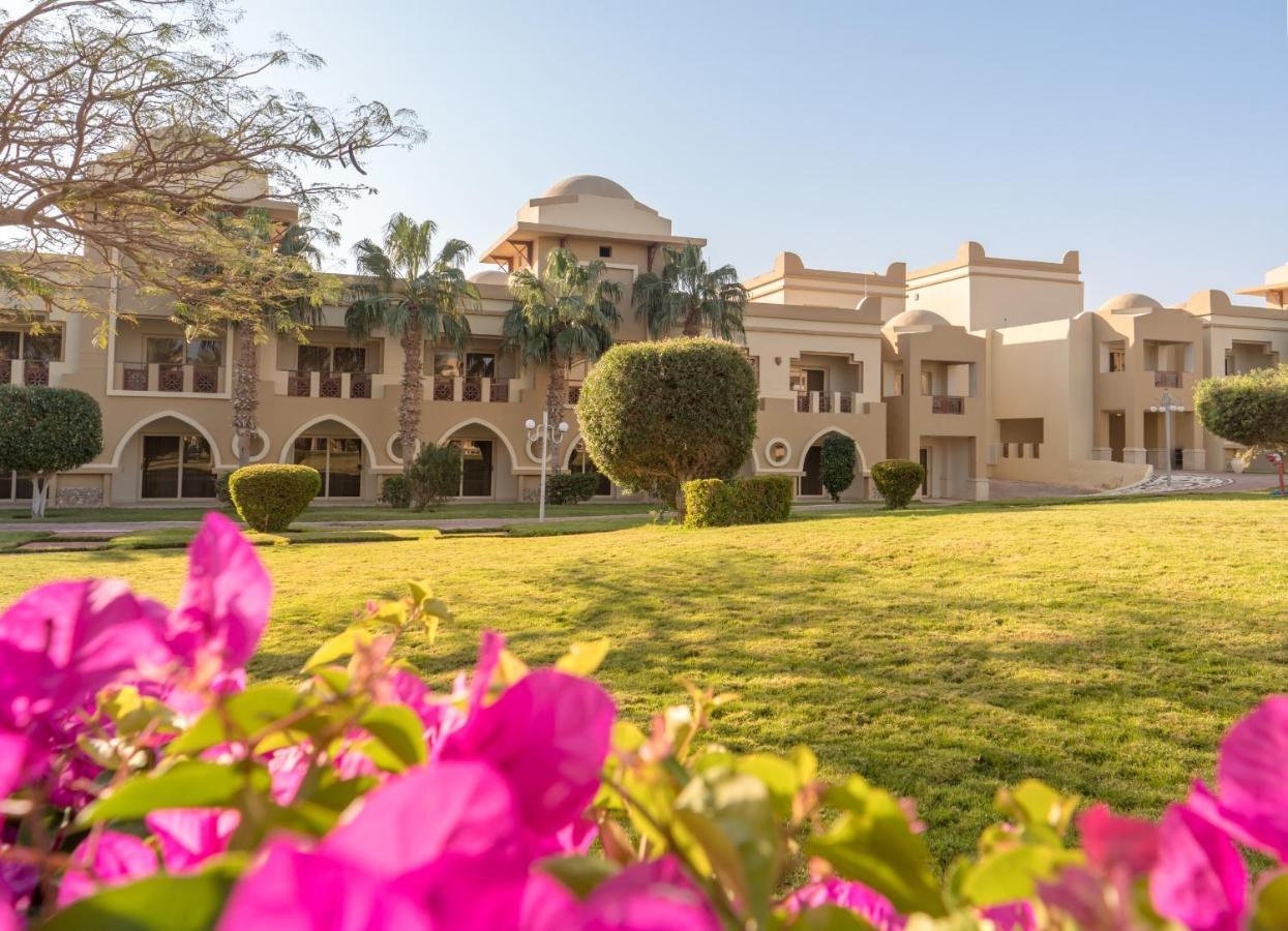 Serenity Alpha Beach - Ex Serenity Makadi Beach Kültér fotó The American University in Cairo